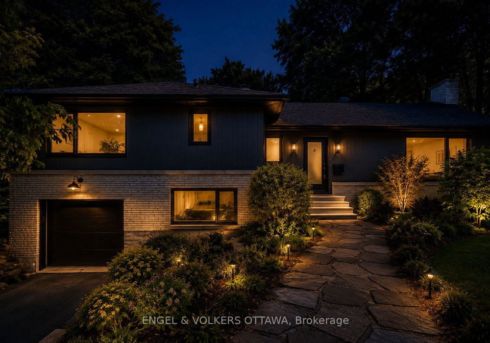 1-amberly-place-ottawa-ontario-x13416902