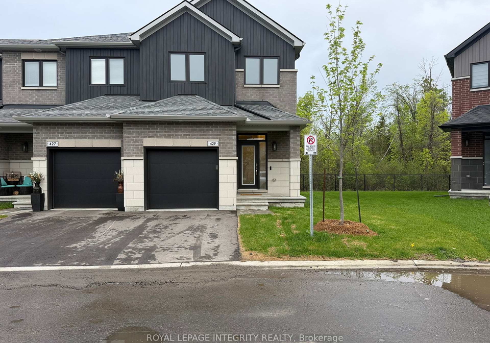 429-clubtail-private-ottawa-ontario-x13416912