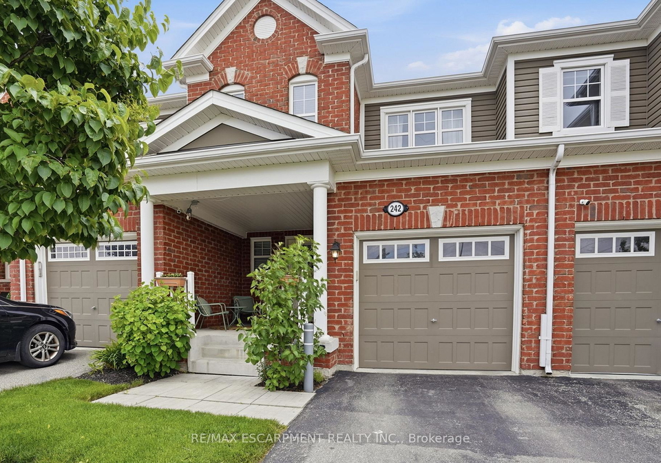 242-waterbrook-lane-kitchener-ontario-x13416956