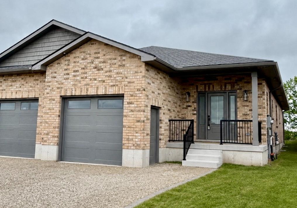 95-kenton-street-west-perth-ontario-x13416966