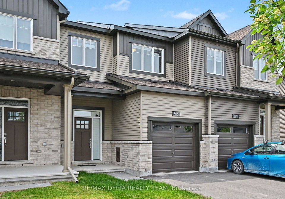 505-convenire-row-ottawa-ontario-x13417212