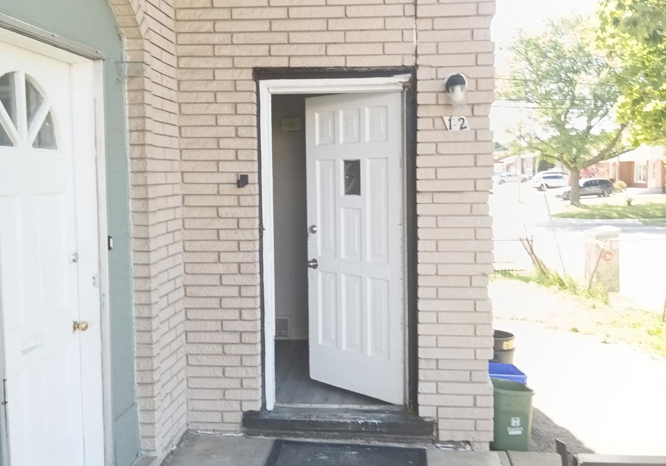 1128-upper-wellington-street-hamilton-ontario-x13417252