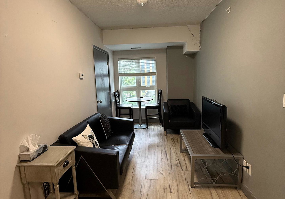 258b-sunview-street-waterloo-ontario-x13417380