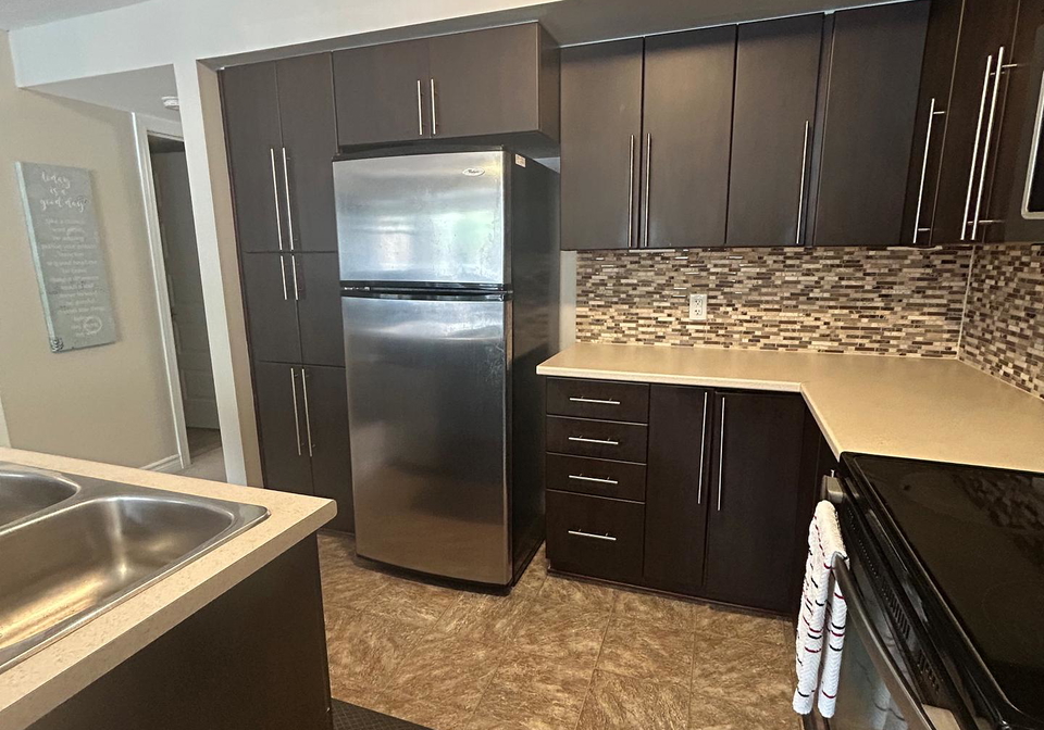305-cresthaven-drive-ottawa-ontario-x13417646