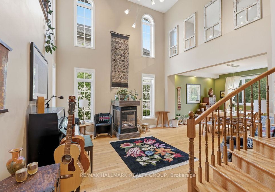159-borealis-crescent-ottawa-ontario-x13417770