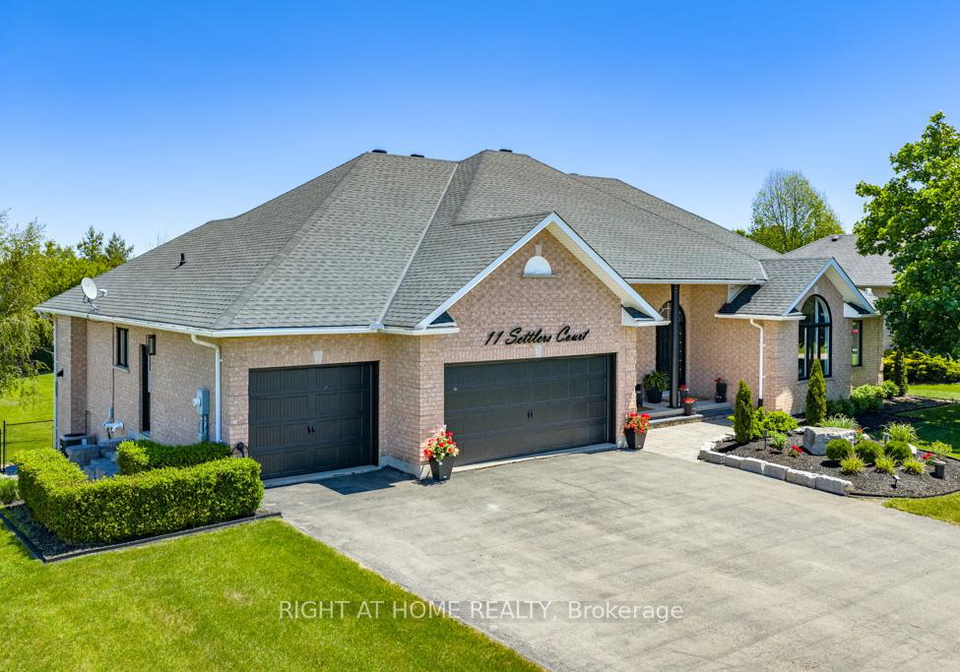11-settlers-court-puslinch-ontario-x13417822