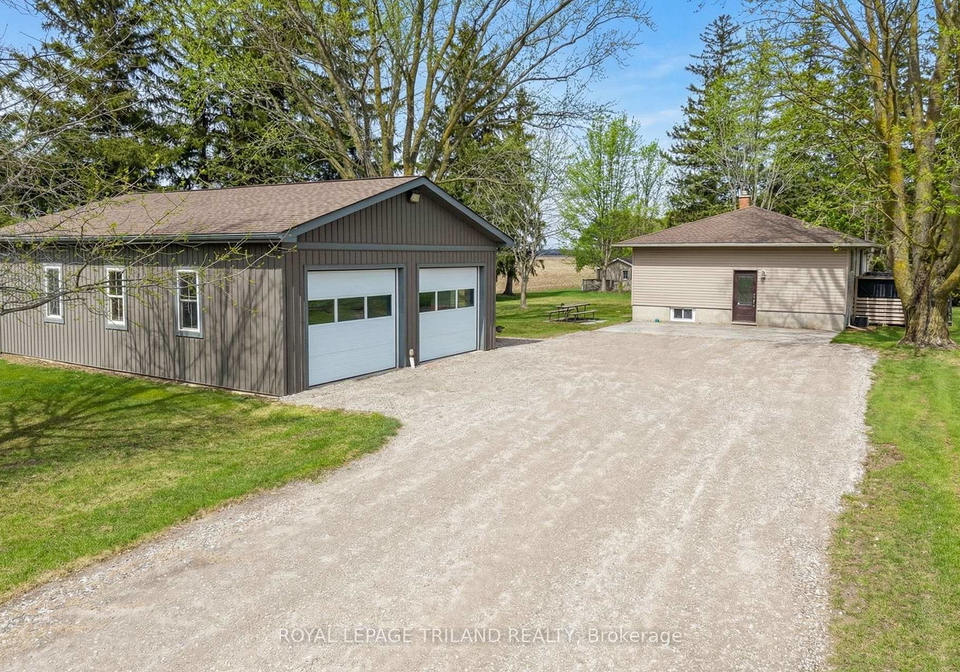 962967-96-road-s-zorra-ontario-x13417956