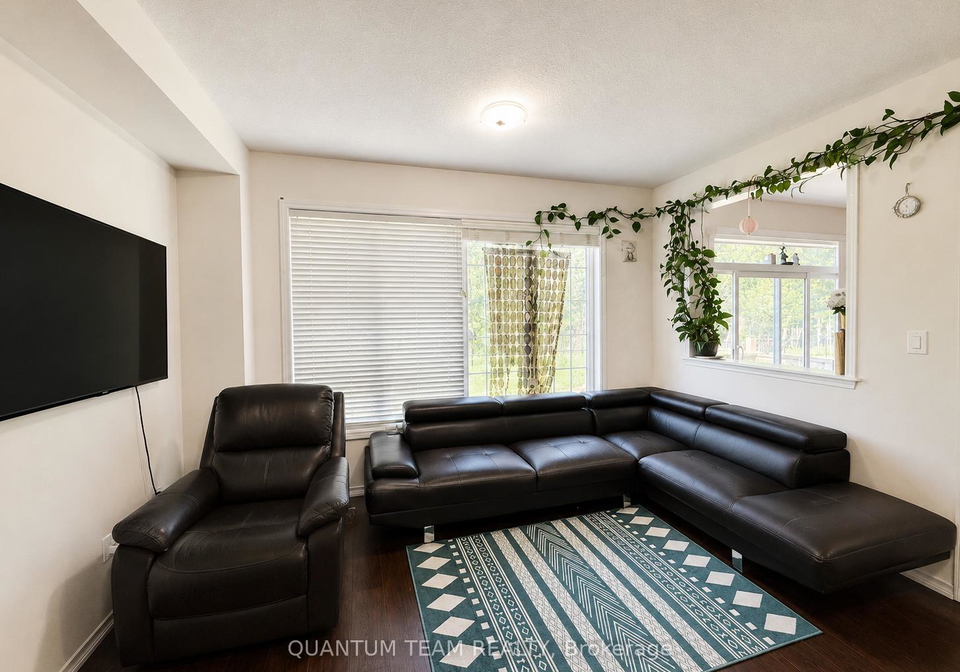7953-hackberry-trail-niagara-falls-ontario-x13417982