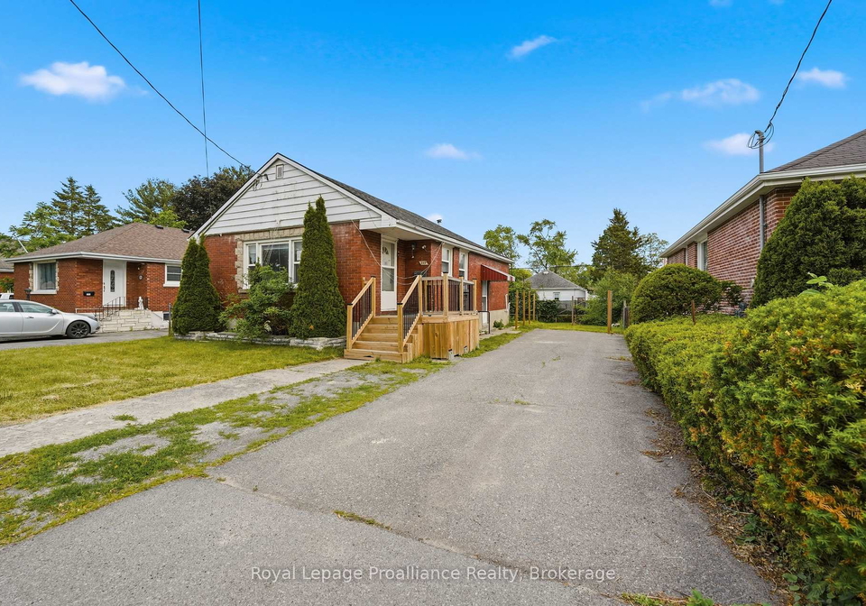 355-bridge-street-e-belleville-ontario-x13418132