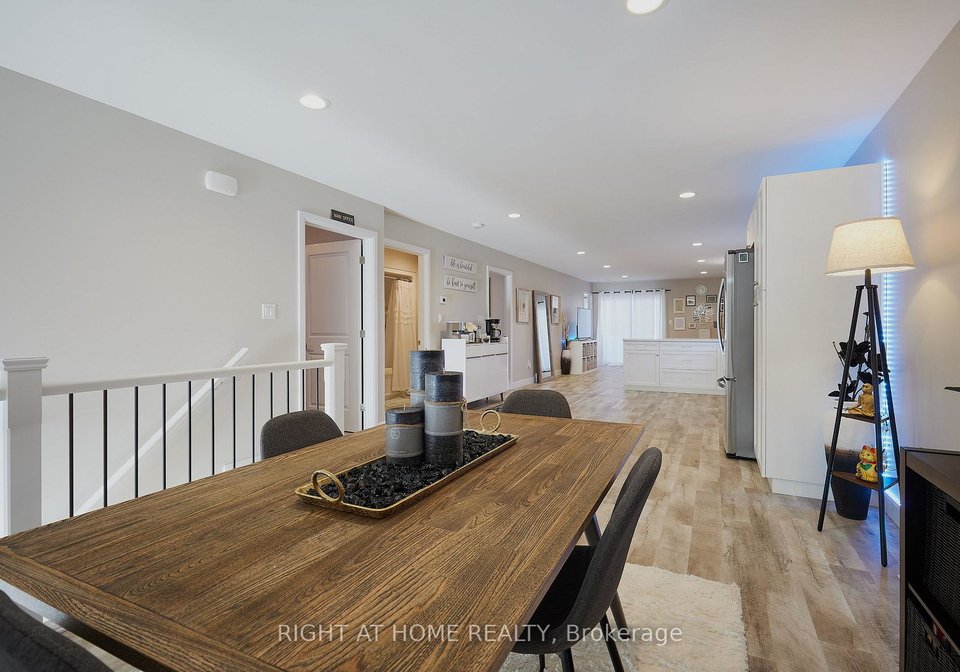 42-moonstone-crescent-chatham-kent-ontario-x13418252