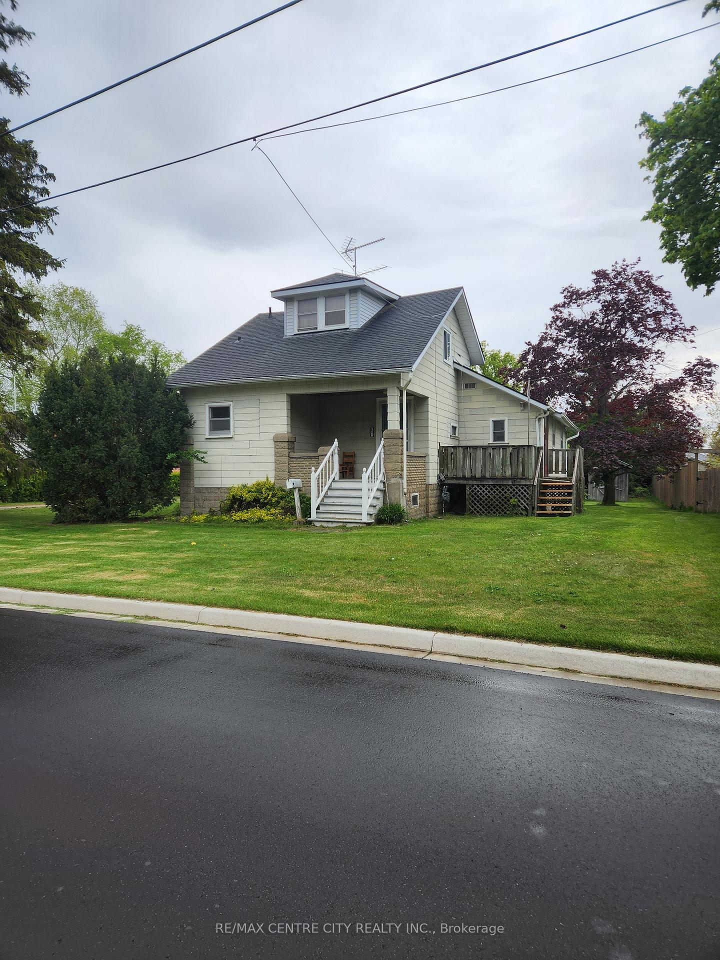30-queen-street-strathroy-caradoc-ontario-x13418450
