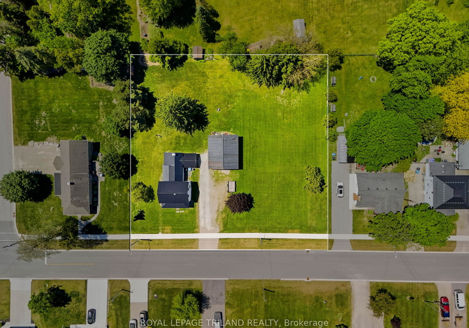 191-elizabeth-street-lambton-shores-ontario-x13418452