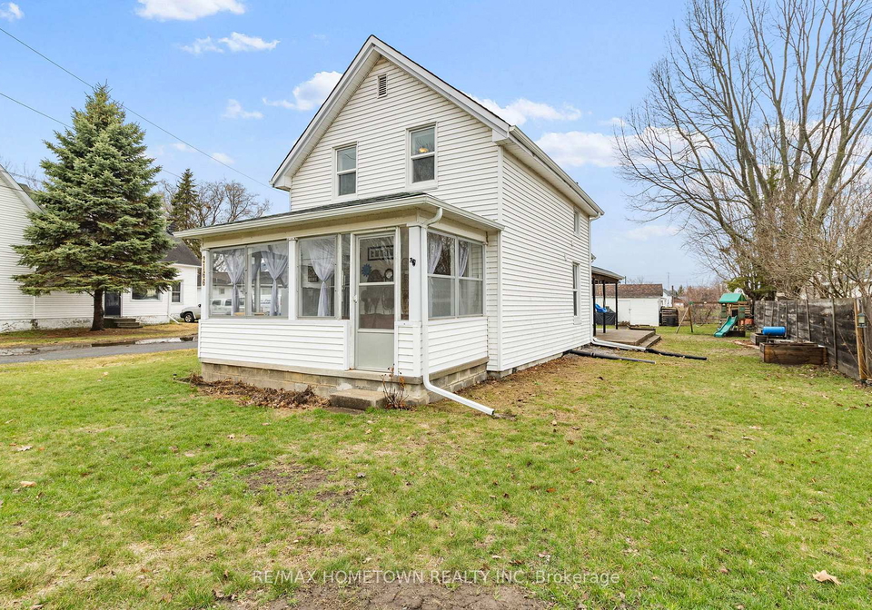 2166-dundas-street-edwardsburghcardinal-ontario-x13418608