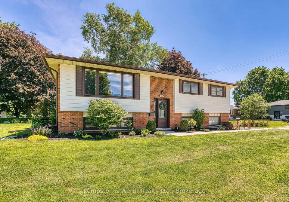 428-boyne-avenue-north-perth-ontario-x13418698