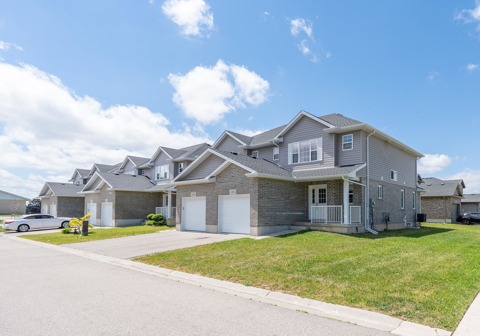 28-minler-street-ingersoll-ontario-x13418970