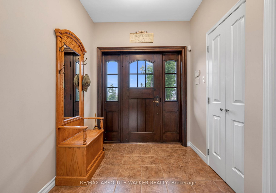 18668-kenyon-concession-2-road-north-glengarry-ontario-x13419188