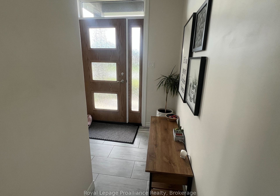 96-covington-crescent-belleville-ontario-x13419304