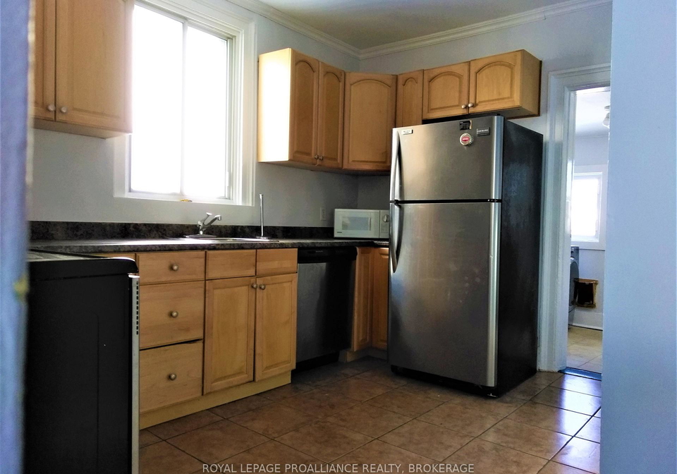 635-victoria-street-kingston-ontario-x13419306