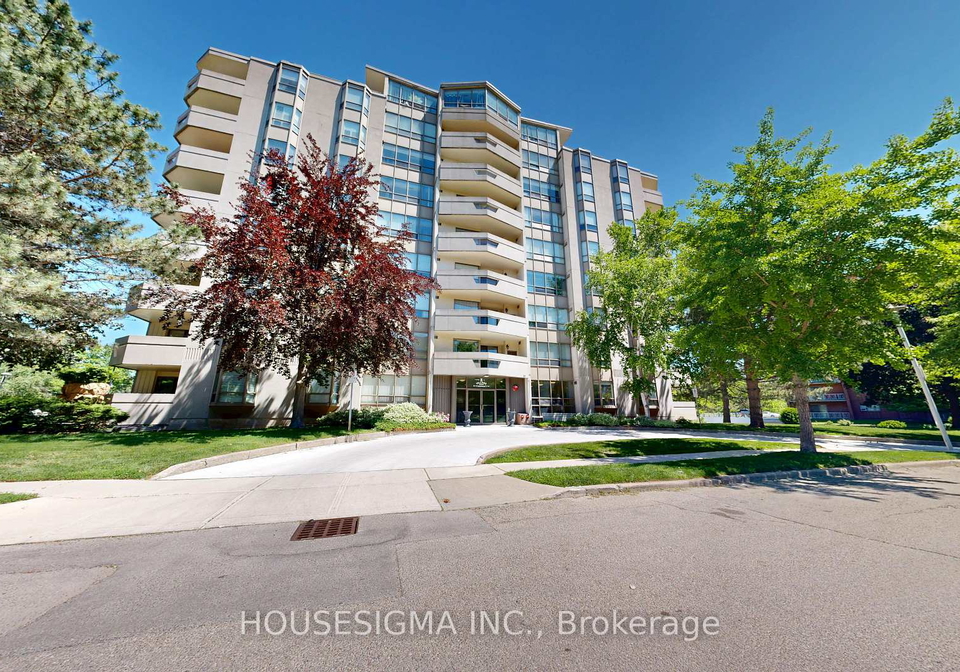 8-village-green-boulevard-hamilton-ontario-x13419366