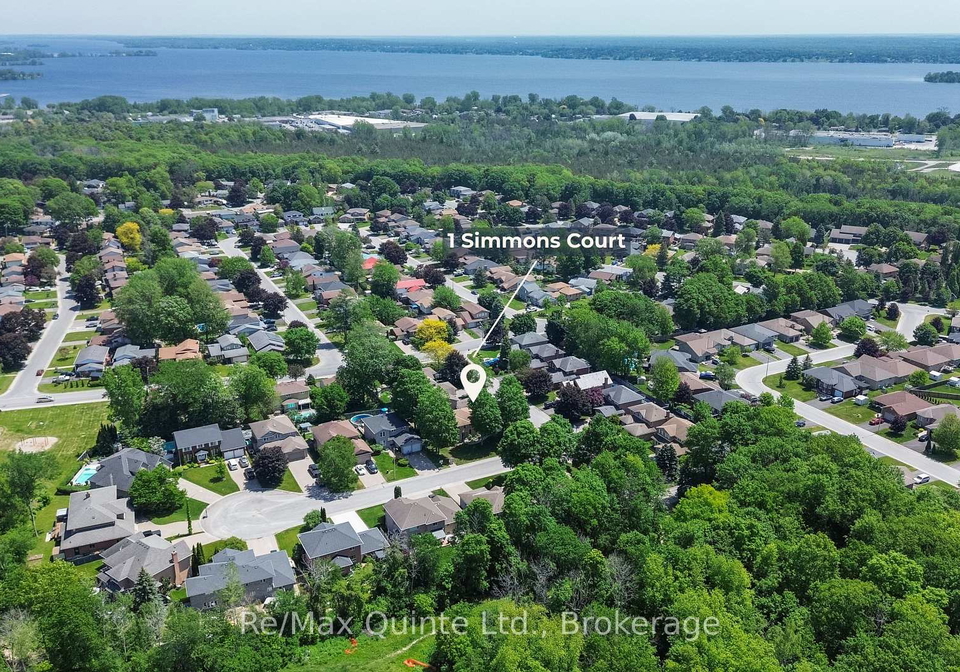 1-simmons-court-quinte-west-ontario-x13419382