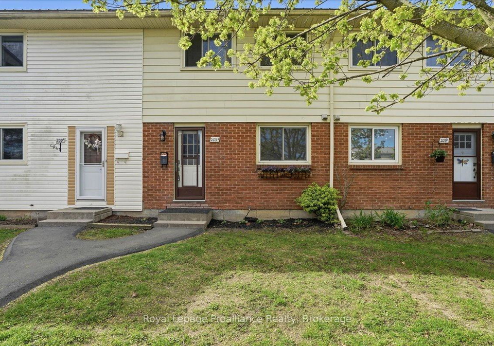 209-north-park-street-belleville-ontario-x13419534