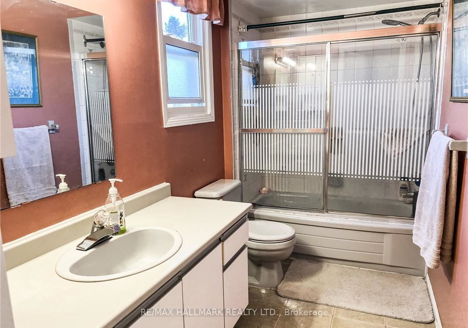 108-broughton-avenue-hamilton-ontario-x13419700