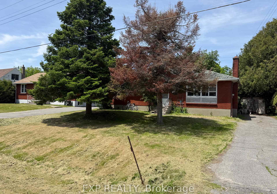 135-oakridge-boulevard-ottawa-ontario-x13419738