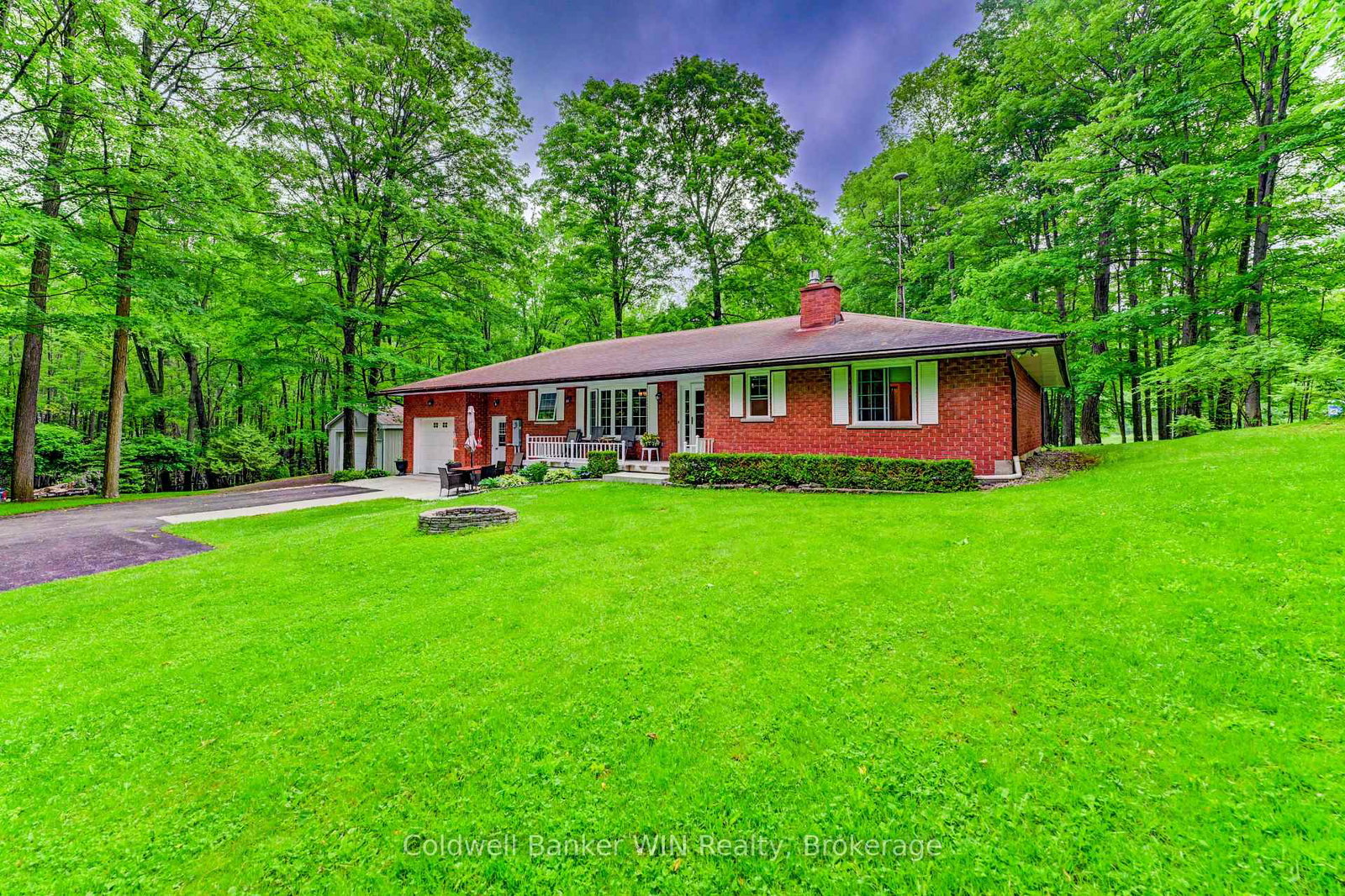 211007-baseline-road-west-grey-ontario-x13419950