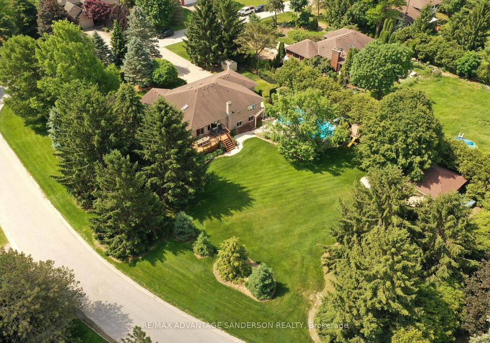 109-salisbury-drive-middlesex-centre-ontario-x13420216