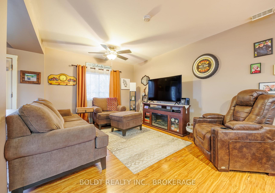 19-patricia-avenue-welland-ontario-x13420260