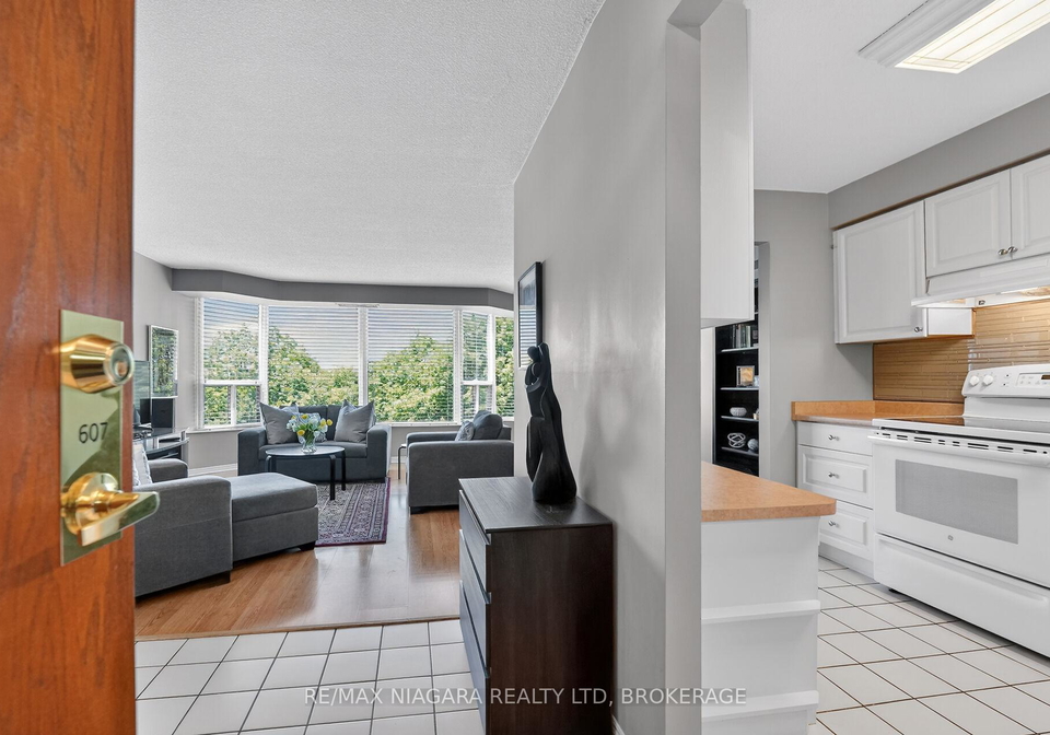 81-scott-street-st-catharines-ontario-x13420432