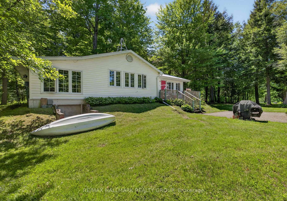 2432-bathurst-2nd-concession-tay-valley-ontario-x13420612