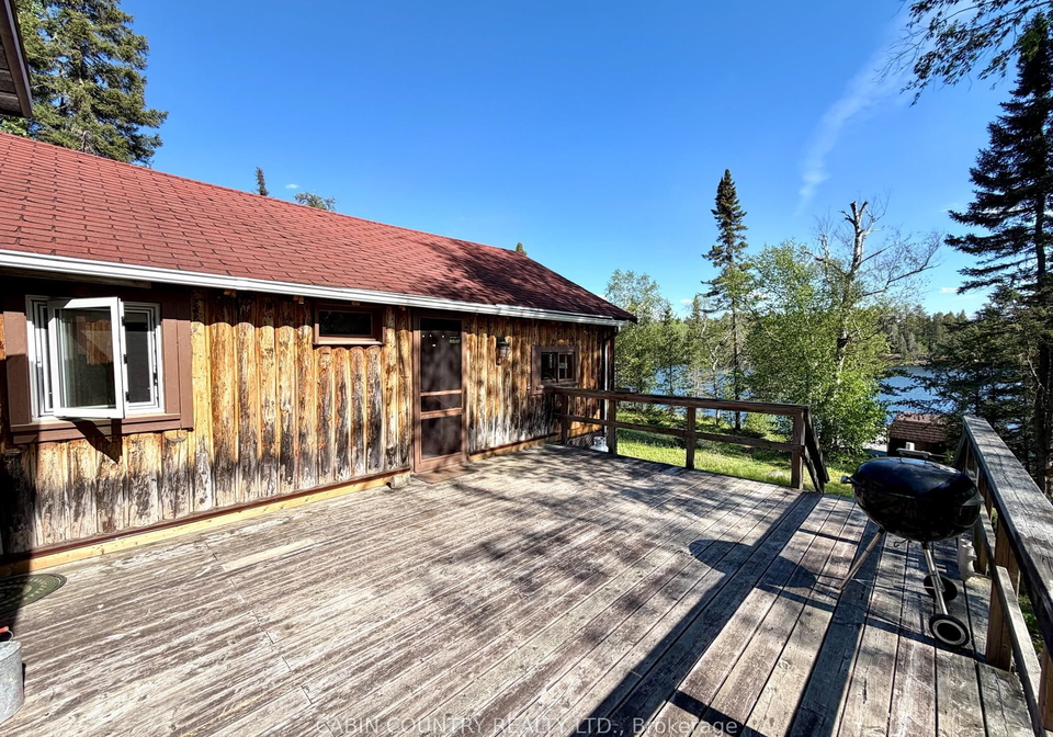 eb771-dogtooth-lake-kenora-remote-area-ontario-x13420656
