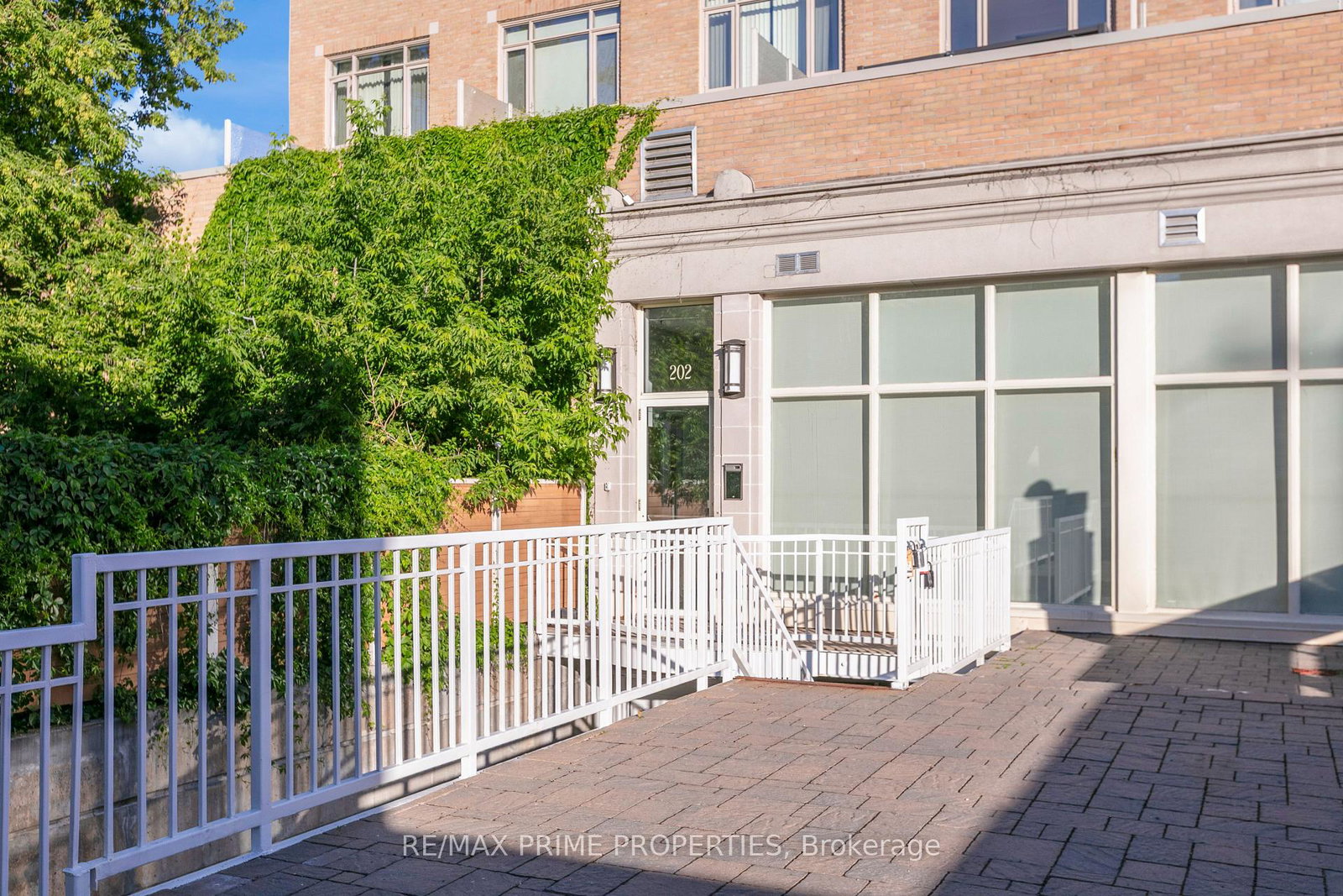 202-st-patrick-street-ottawa-ontario-x13420722