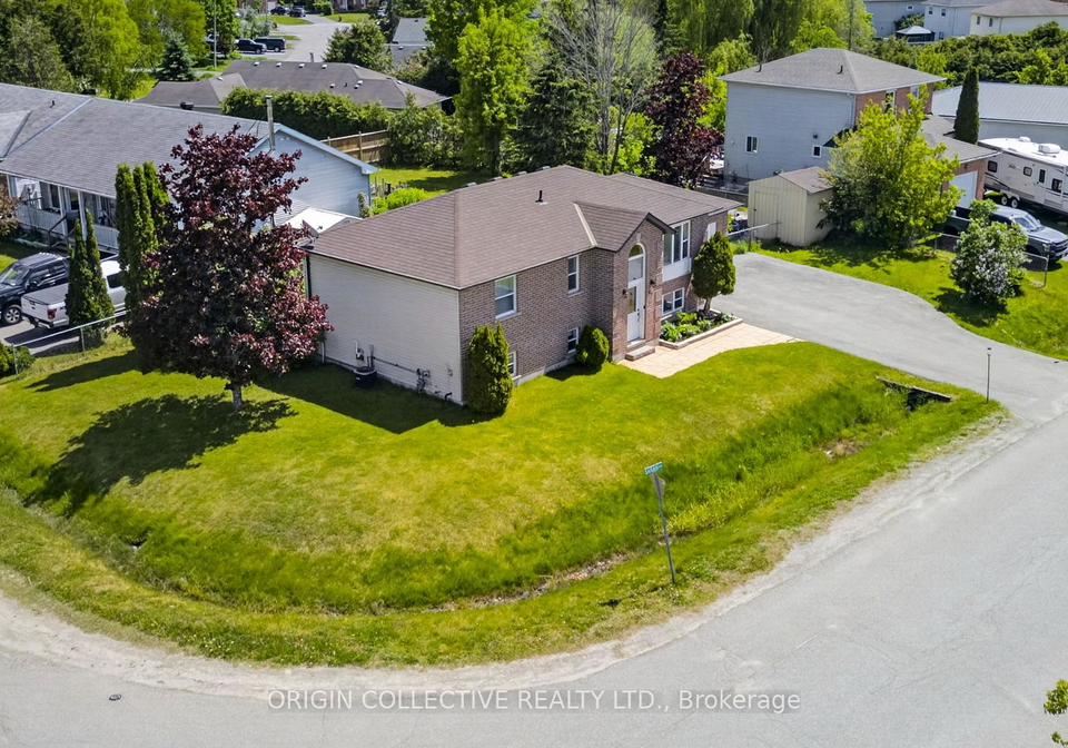42-sarah-crescent-kawartha-lakes-ontario-x13420748