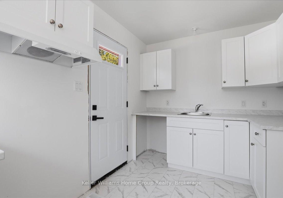 1884-avalon-street-london-east-ontario-x13420844