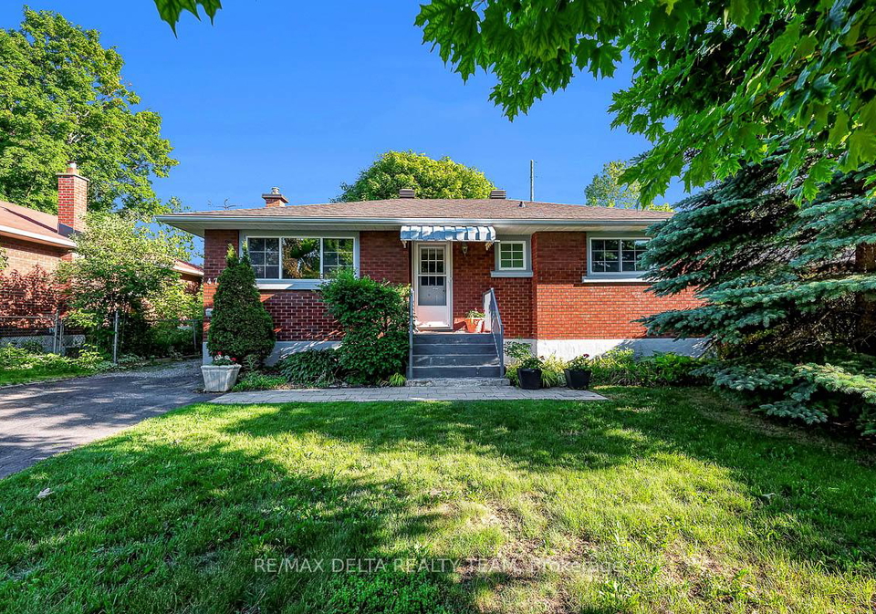 478-lawson-avenue-ottawa-ontario-x13420874