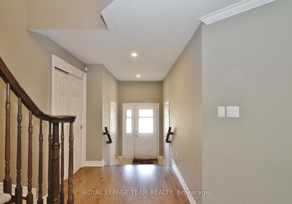 302-tourmaline-crescent-ottawa-ontario-x13421040