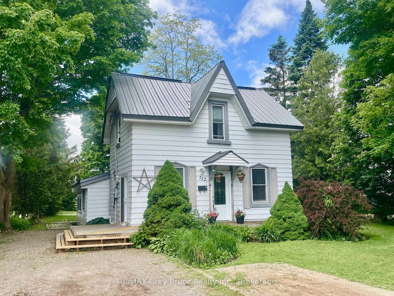 212-yonge-street-s-arran-elderslie-ontario-x13421218