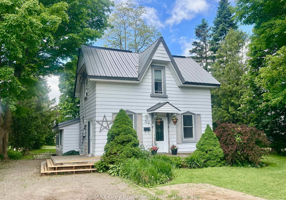 212-yonge-street-s-arran-elderslie-ontario-x13421218
