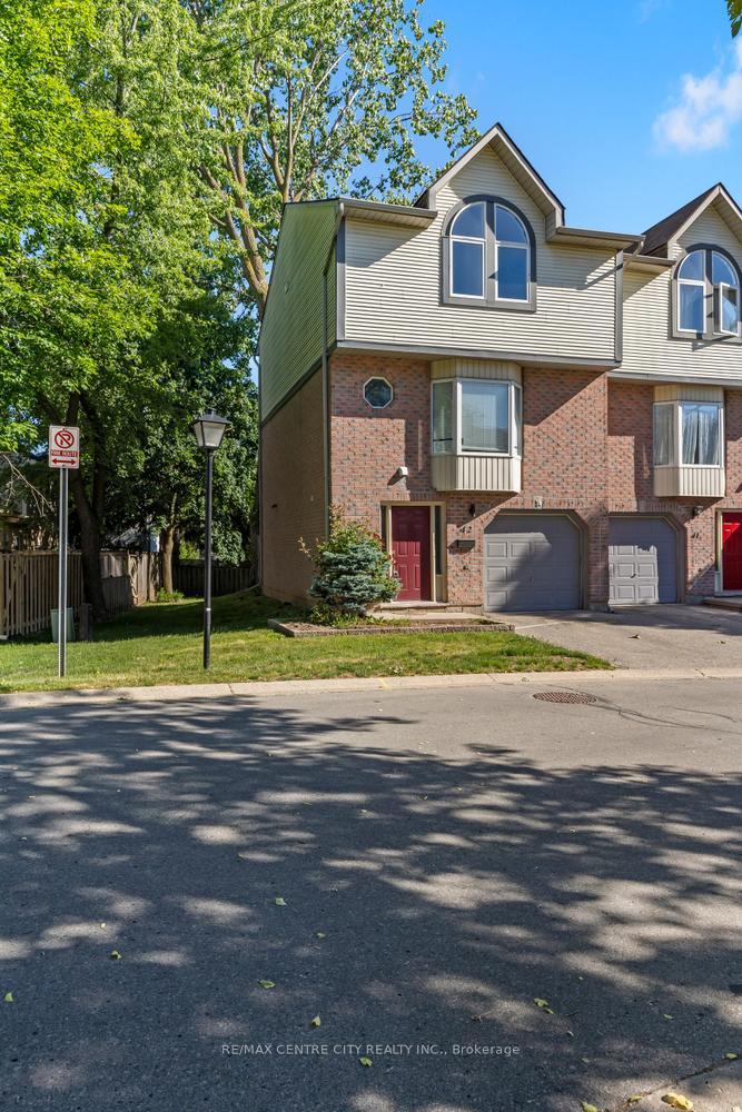 9-ailsa-place-london-south-ontario-x13421258