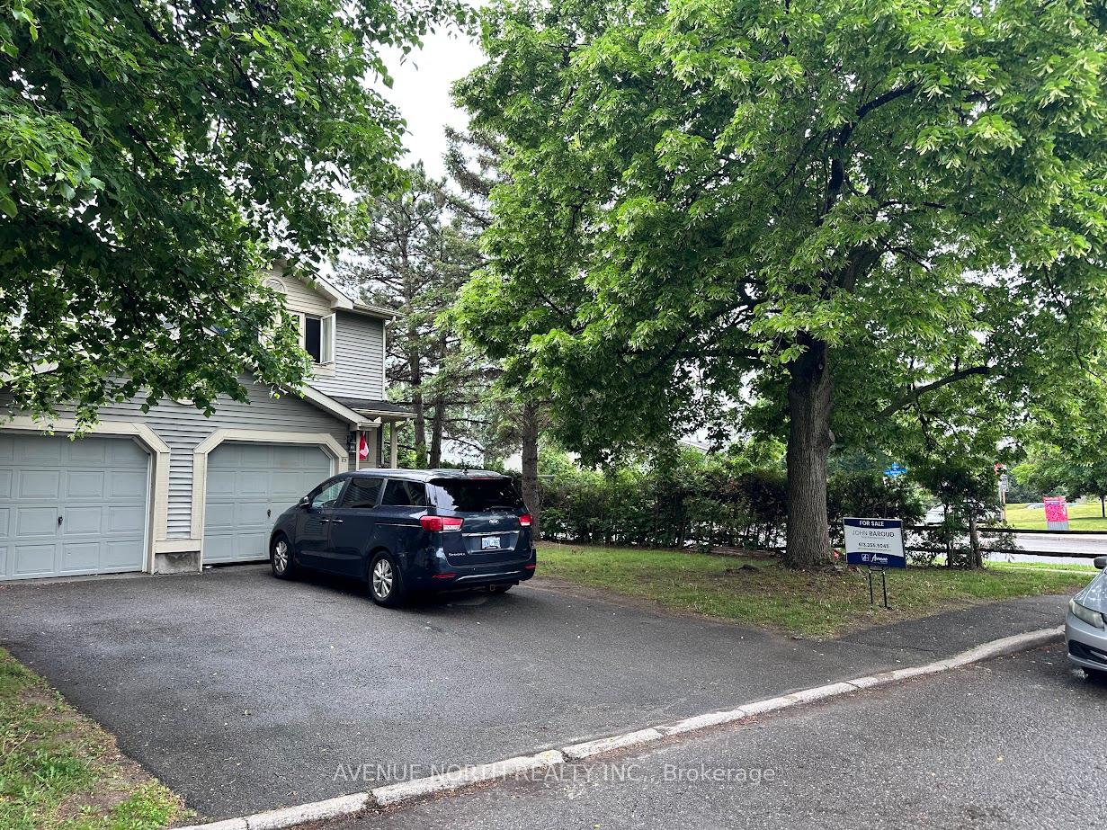85-birmingham-private-ottawa-ontario-x13421280