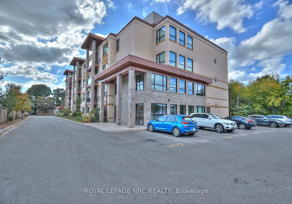 26-wellington-street-st-catharines-ontario-x13421296