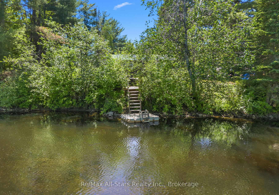 1042-goadsby-trail-minden-hills-ontario-x13421356