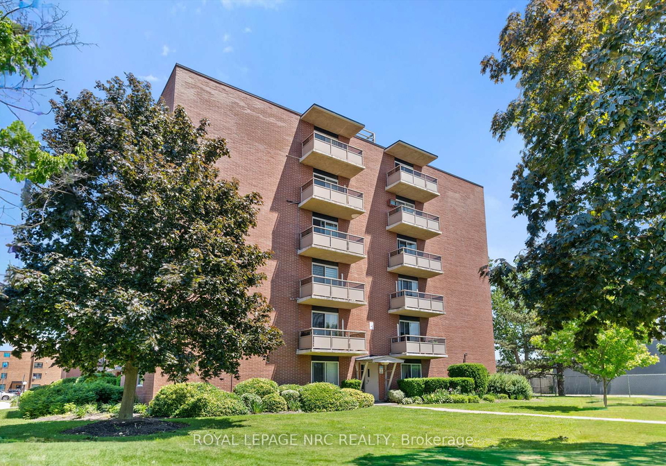 264-grantham-avenue-st-catharines-ontario-x13421604