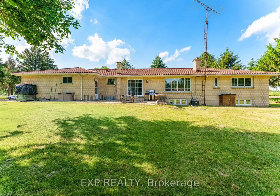 2047-hamilton-road-london-south-ontario-x13421694