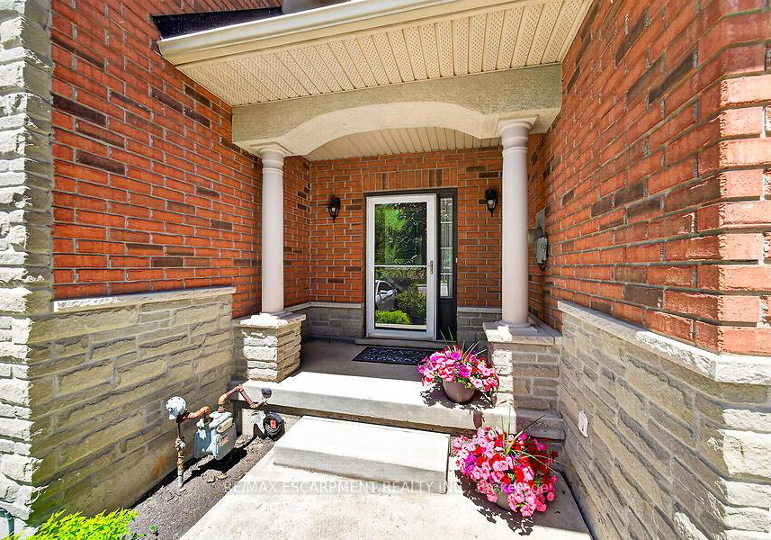 354-highland-road-w-hamilton-ontario-x13421734
