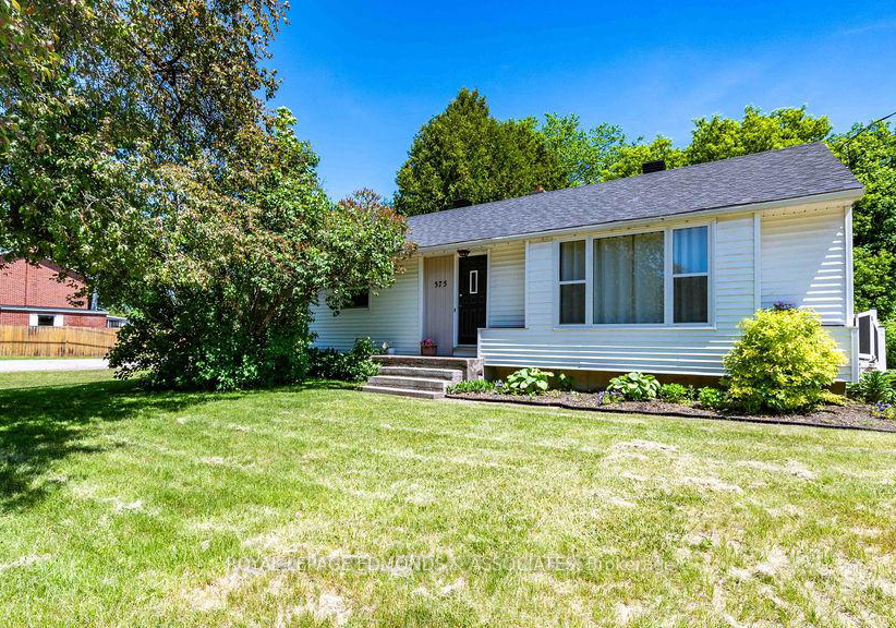 575-elizabeth-street-pembroke-ontario-x13421858