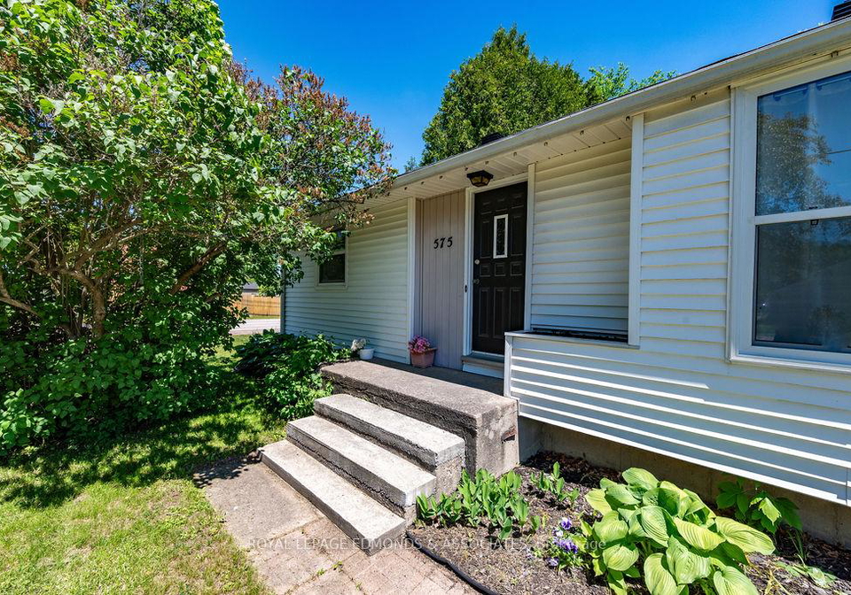 575-elizabeth-street-pembroke-ontario-x13421858