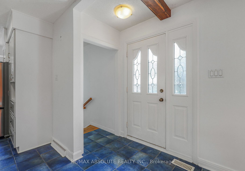 731-borthwick-avenue-ottawa-ontario-x13421920